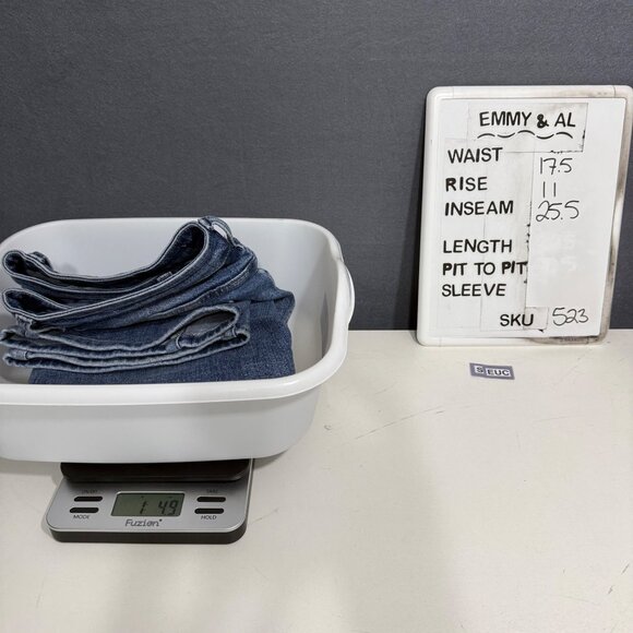 Judy Blue Mid Rise Demi Crop Bootcut Jeans Size 15/32 Medium Wash Stretch Casual - Picture 10 of 14